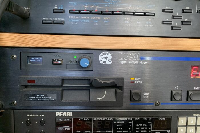 Oberheim DPX-1 with 10000 sounds